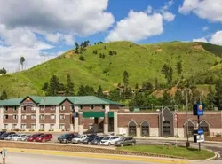 Comfort Inn & Suites Hotel in the Black Hills