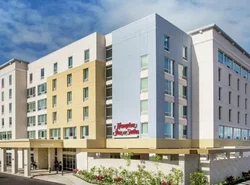 Hampton Inn & Suites Oahu Kapolei - FREE Breakfast & Parking