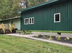 Frog Hollow at Hocking Vacations
