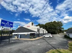 Palace Inn & Suites - Newport News/Jefferson Ave