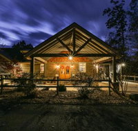 EAGLES CREST Long Range Layered Mountain Views in peaceful neighborhood - Accommodation Chicago