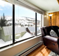2 Bed 1 Bath Apartment in Brian Head - Accommodation Chicago