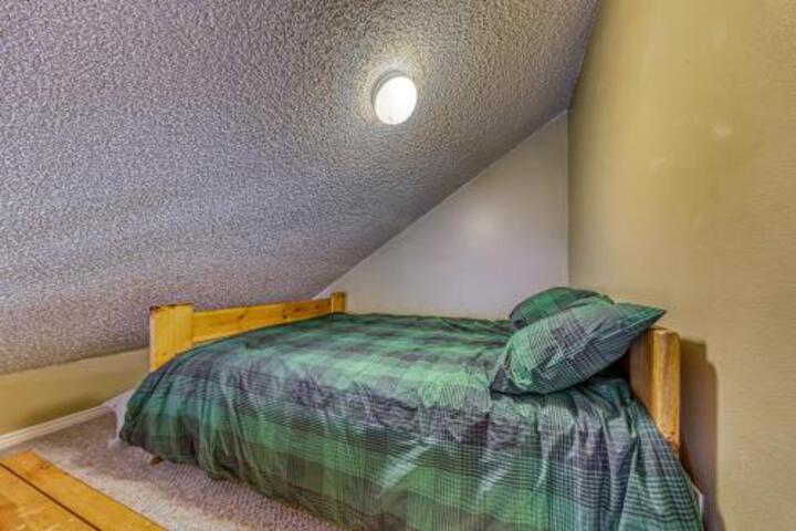 2 Bed 2 Bath Apartment In Brian Head I - thumb 1