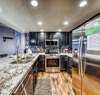 Giant Steps 40 - Accommodation Chicago