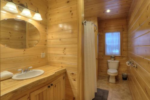 27 Depot Adorable 2 Bedroom 2 Bath Cottage Close To The Village - thumb 1