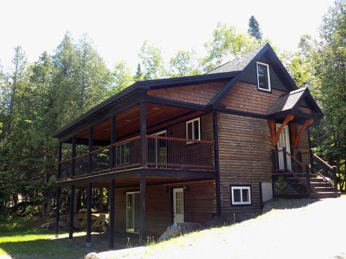27 Depot Adorable 2 Bedroom 2 Bath Cottage Close To The Village - thumb 0
