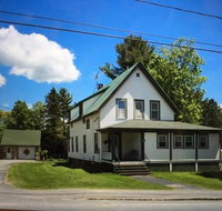 Gorgeous in town home within walking distance to Rangeley Lake - Accommodation Chicago