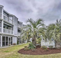 Golf Colony Condo with Pool 4 Miles to Beach - Accommodation Chicago