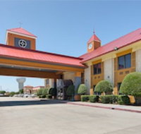Red Roof Inn Plus Dallas - Addison - Accommodation Chicago
