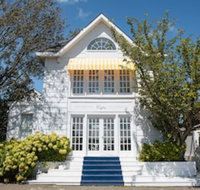 Capri - Accommodation Chicago