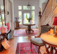 The Jackie O House Bed  Breakfast - Accommodation Chicago