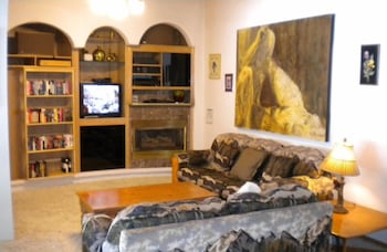1260 East San Bernardino Ave - thumb 6