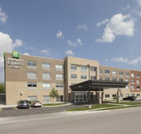 Holiday Inn Express  Suites Alpena - Downtown an IHG Hotel - Accommodation Chicago