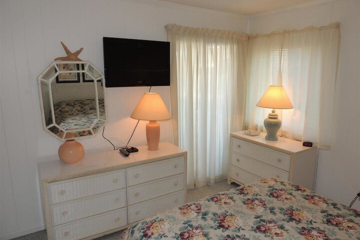 A Place At The Beach By Beach Vacations - thumb 2