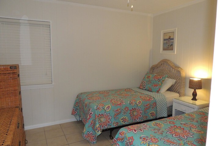 A Place At The Beach By Beach Vacations - thumb 5