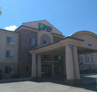 Holiday Inn Express  Suites Cedar City an IHG Hotel - Accommodation Chicago