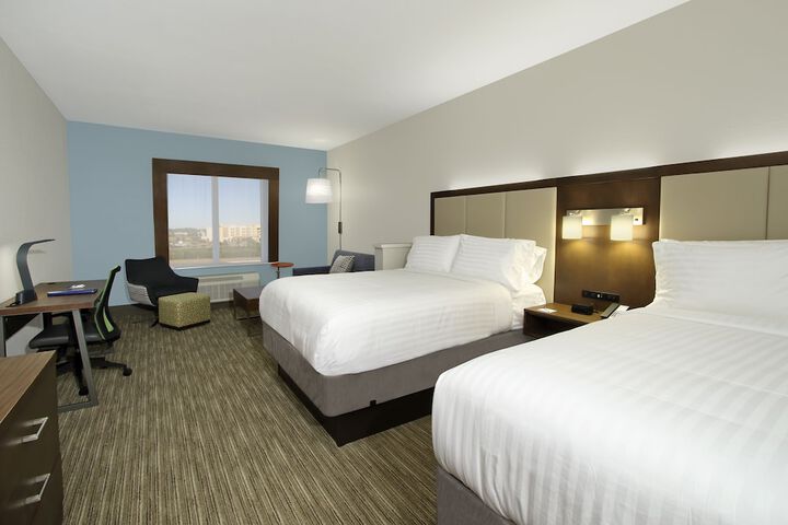 Holiday Inn Express & Suites Columbus North, An IHG Hotel - thumb 5