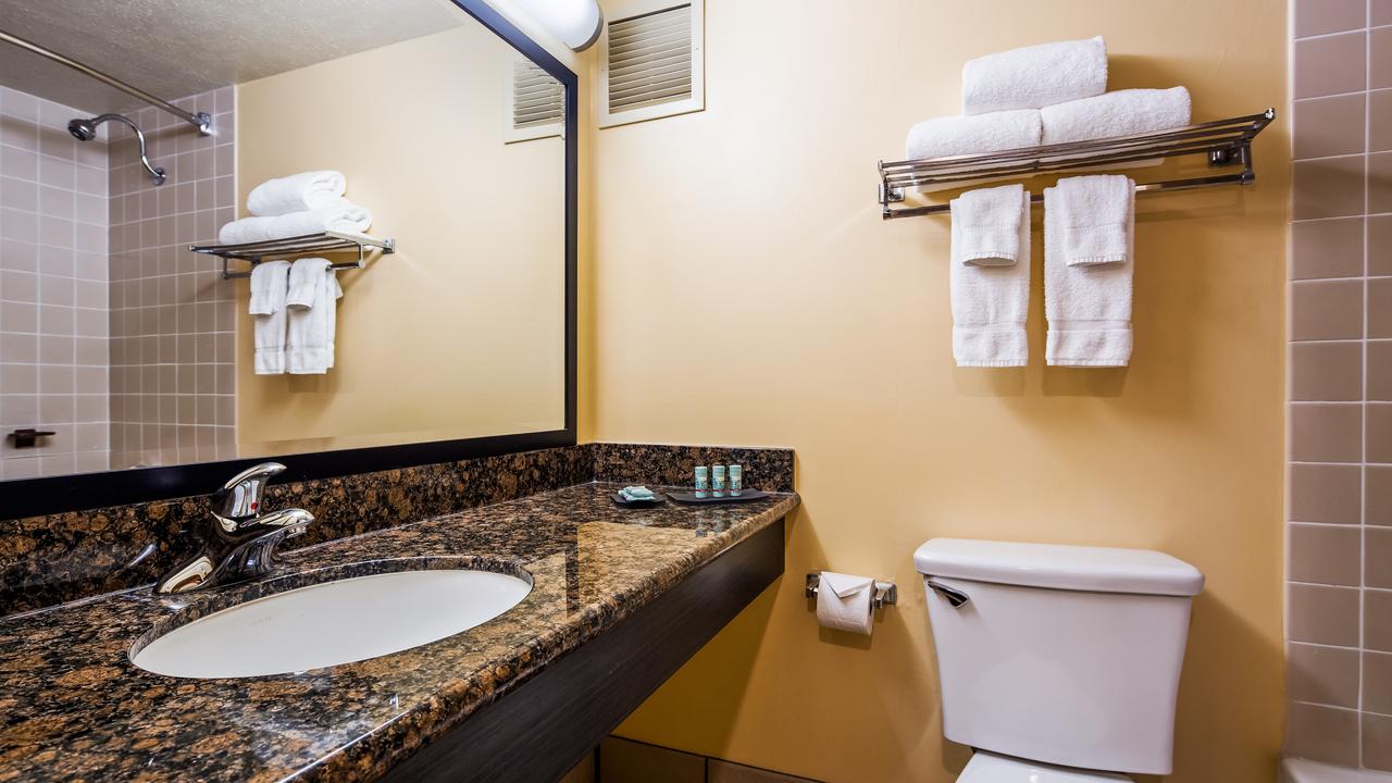 Best Western The Plaza Hotel - Free Breakfast - thumb 6