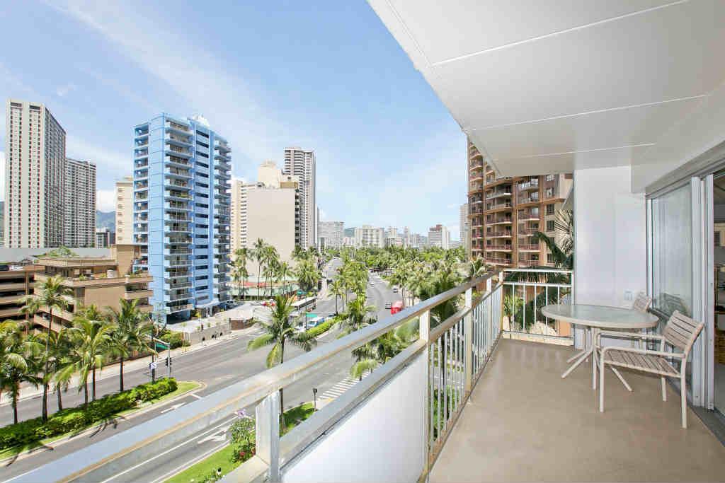 Ilikai Tower 525 City View 2BR - thumb 0