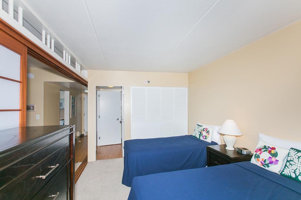 Ilikai Tower 525 City View 2BR - thumb 7