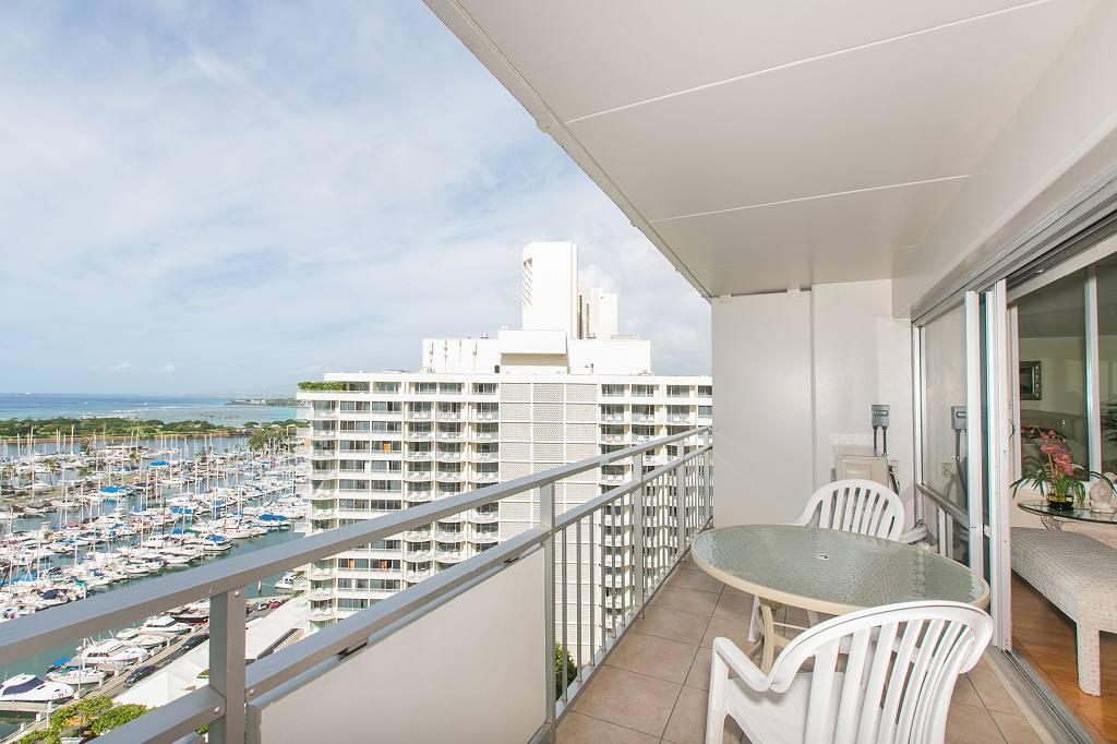 Ilikai Tower 1606 Yacht Harbor View 1BR - thumb 9