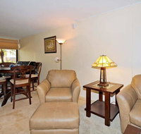 Discovery Bay 1118 City View 1BR - Accommodation Chicago