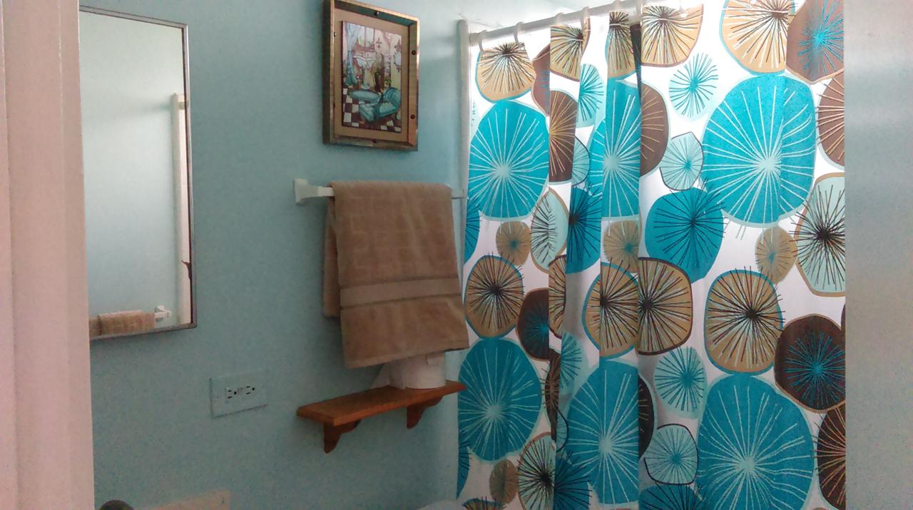 Waikiki Whale Watcher Apts 304 - thumb 16