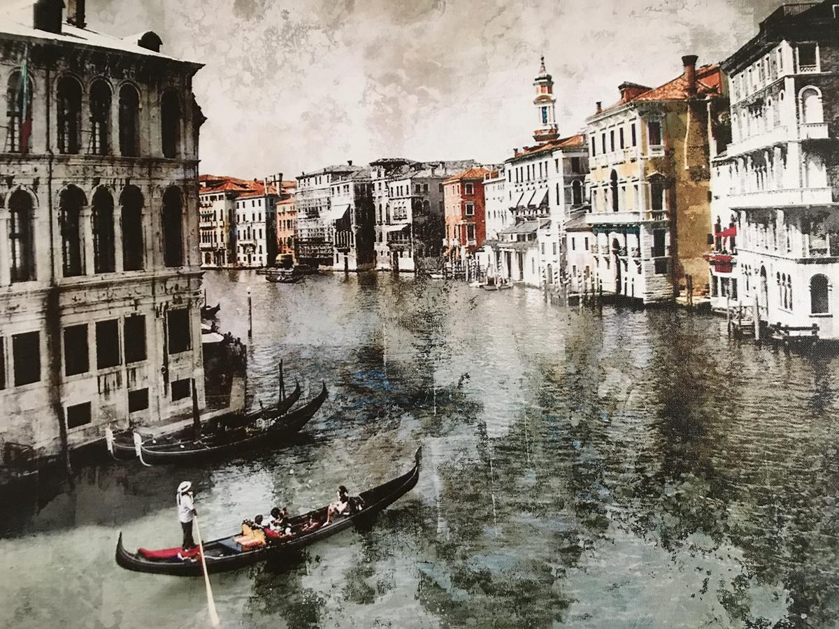 Waikiki Whale Watcher Apts 304 - thumb 5