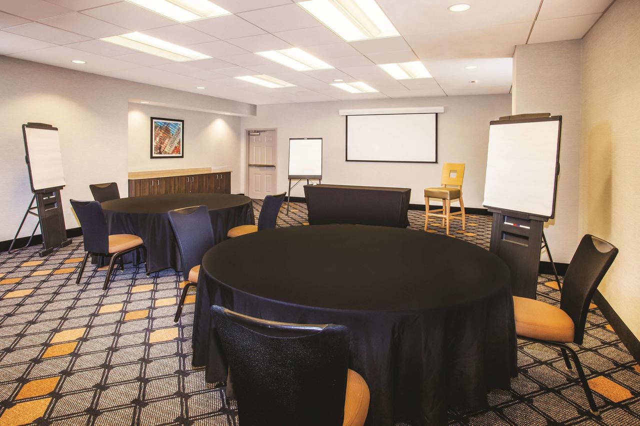 La Quinta By Wyndham Chicago Downtown - thumb 18
