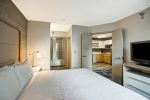 Homewood Suites By Hilton Chicago-Downtown