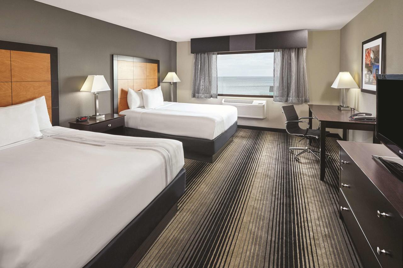 La Quinta By Wyndham Chicago - Lake Shore - thumb 8