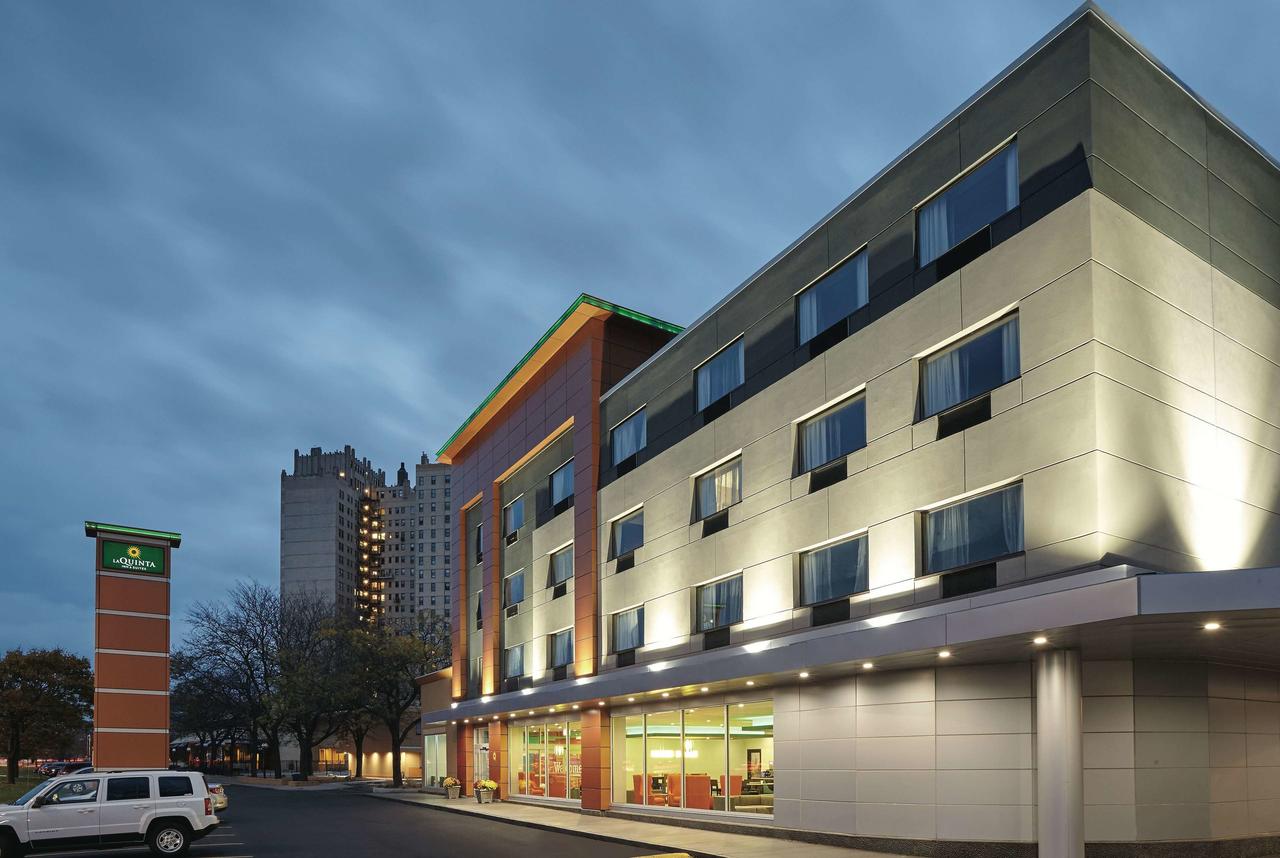 La Quinta By Wyndham Chicago - Lake Shore - thumb 0