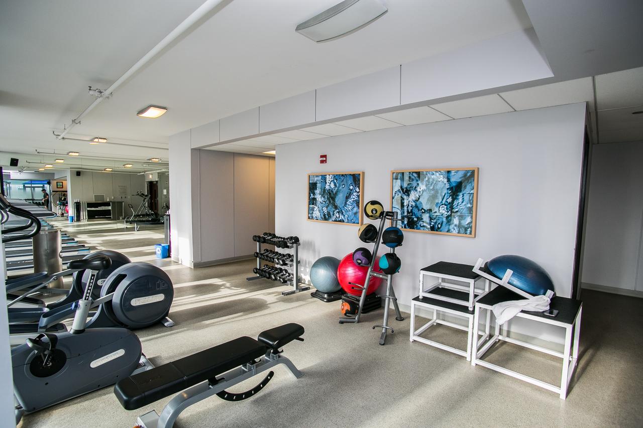 Luxury Living At State & Grand - thumb 10