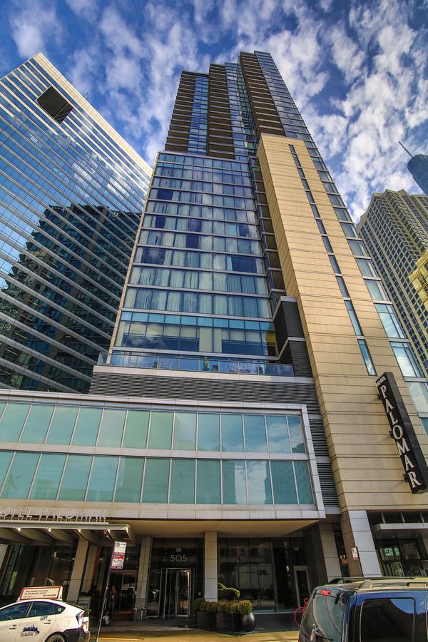 Luxury Living At State & Grand - thumb 11