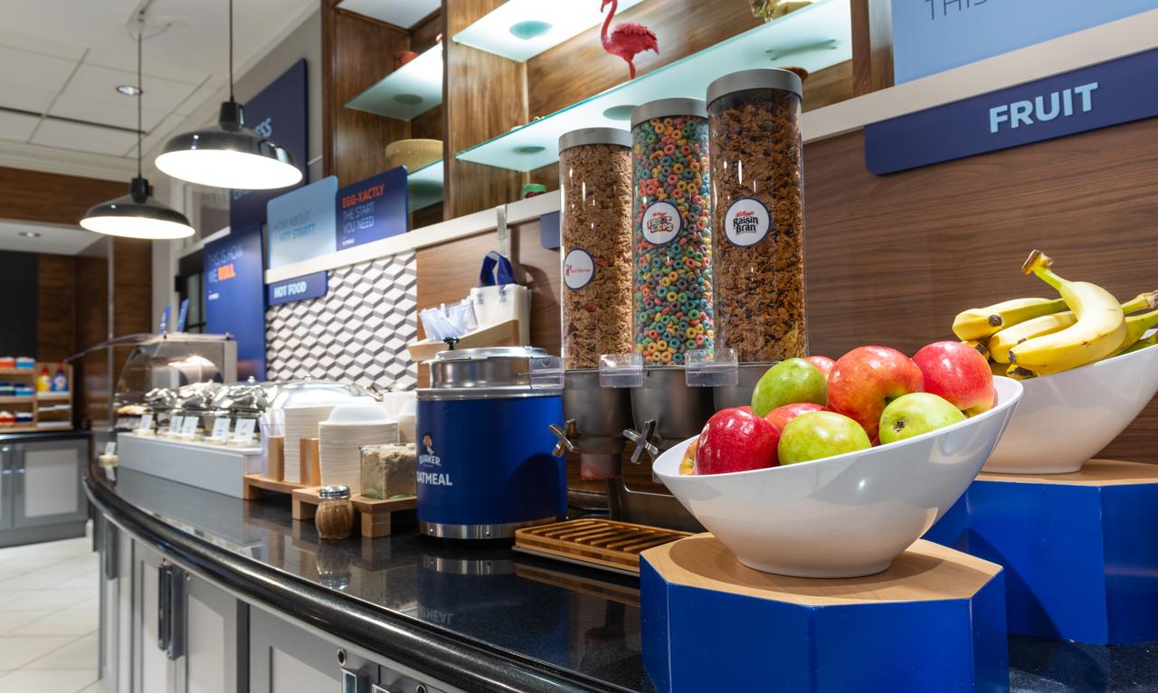 Hotel Cass - A Holiday Inn Express At Magnificent Mile - thumb 7