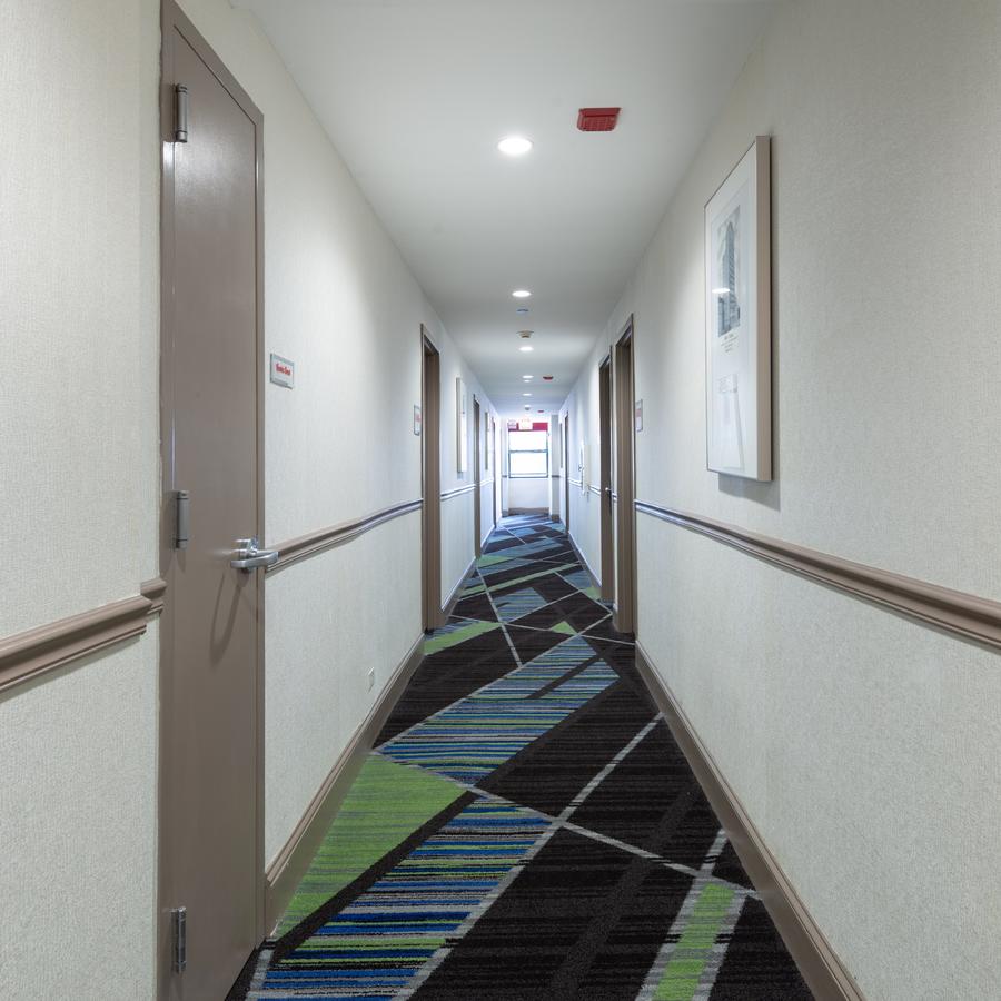Hotel Cass - A Holiday Inn Express At Magnificent Mile - thumb 32