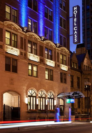 Hotel Cass - A Holiday Inn Express At Magnificent Mile