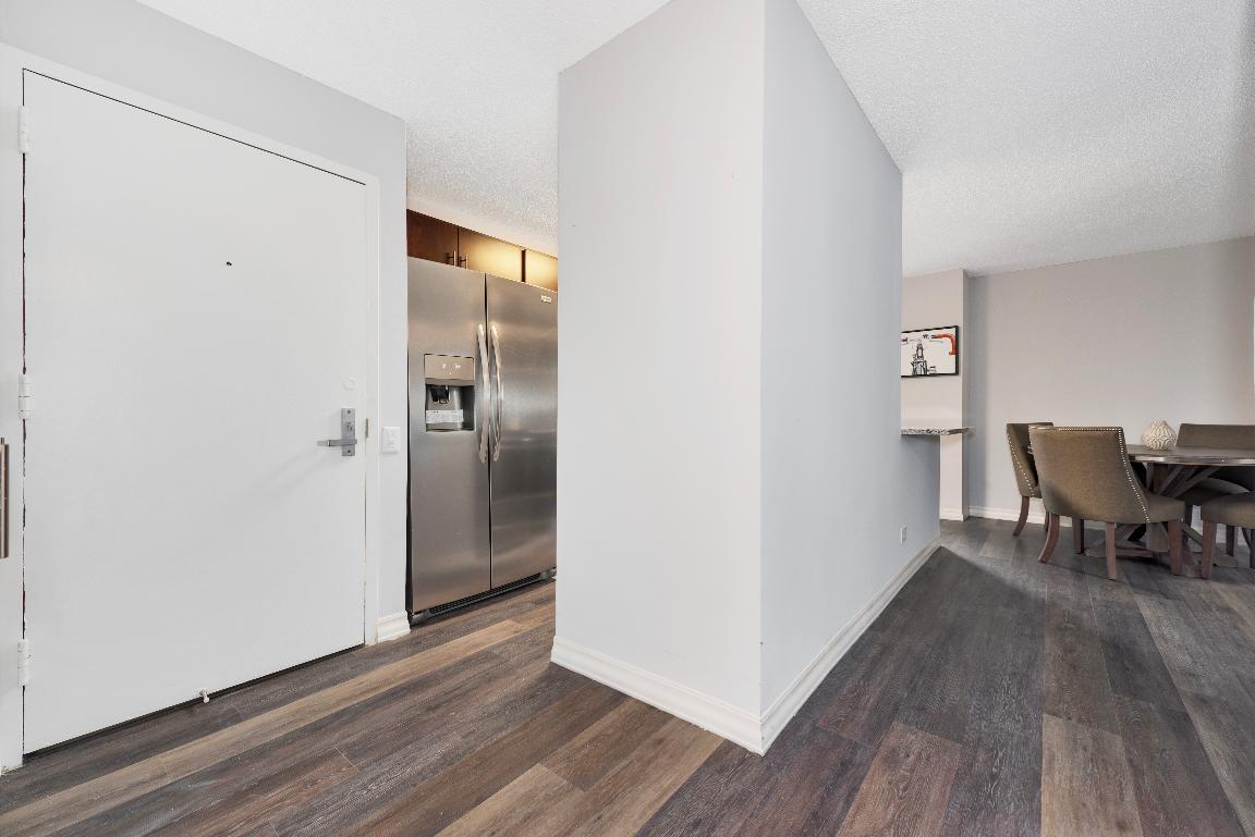 New! Convenient 2BR By Reserve Rentals - thumb 10