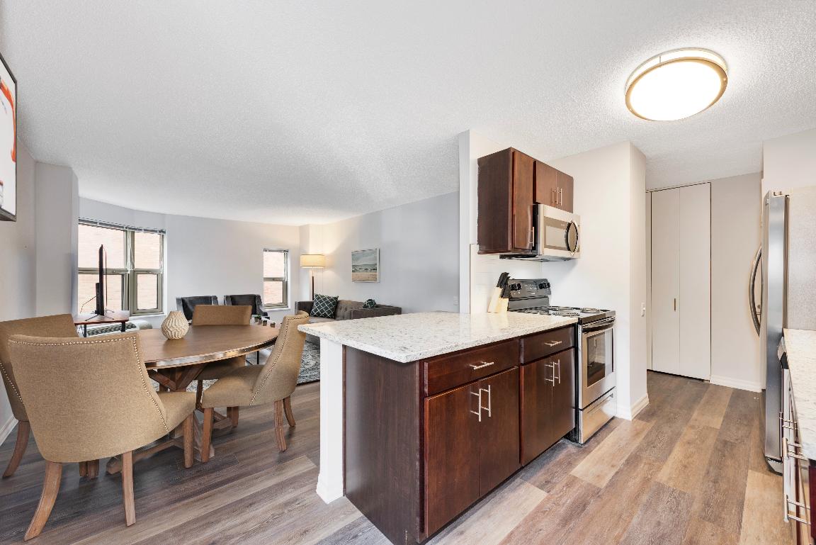 New! Convenient 2BR By Reserve Rentals - thumb 9