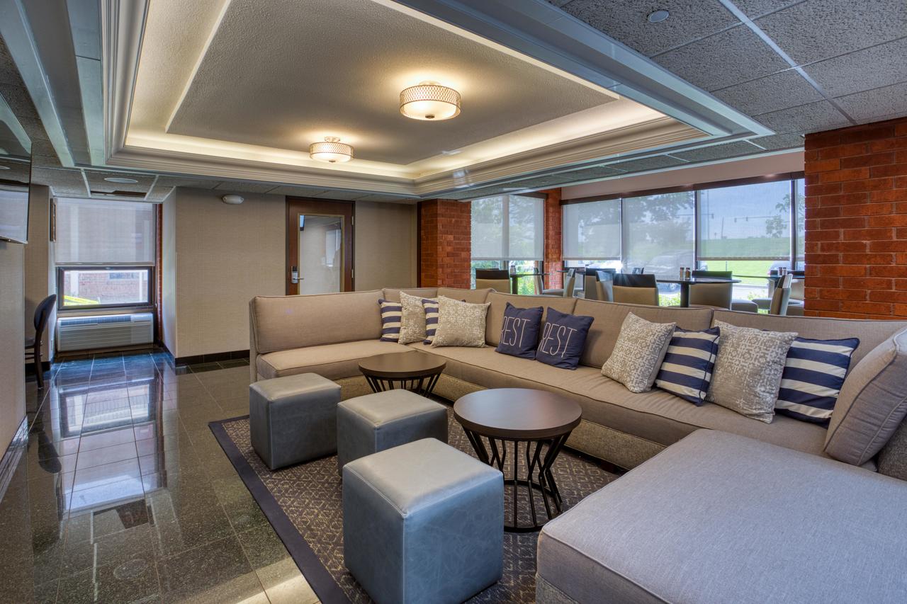 Drury Inn & Suites St. Louis - Fairview Heights - thumb 1