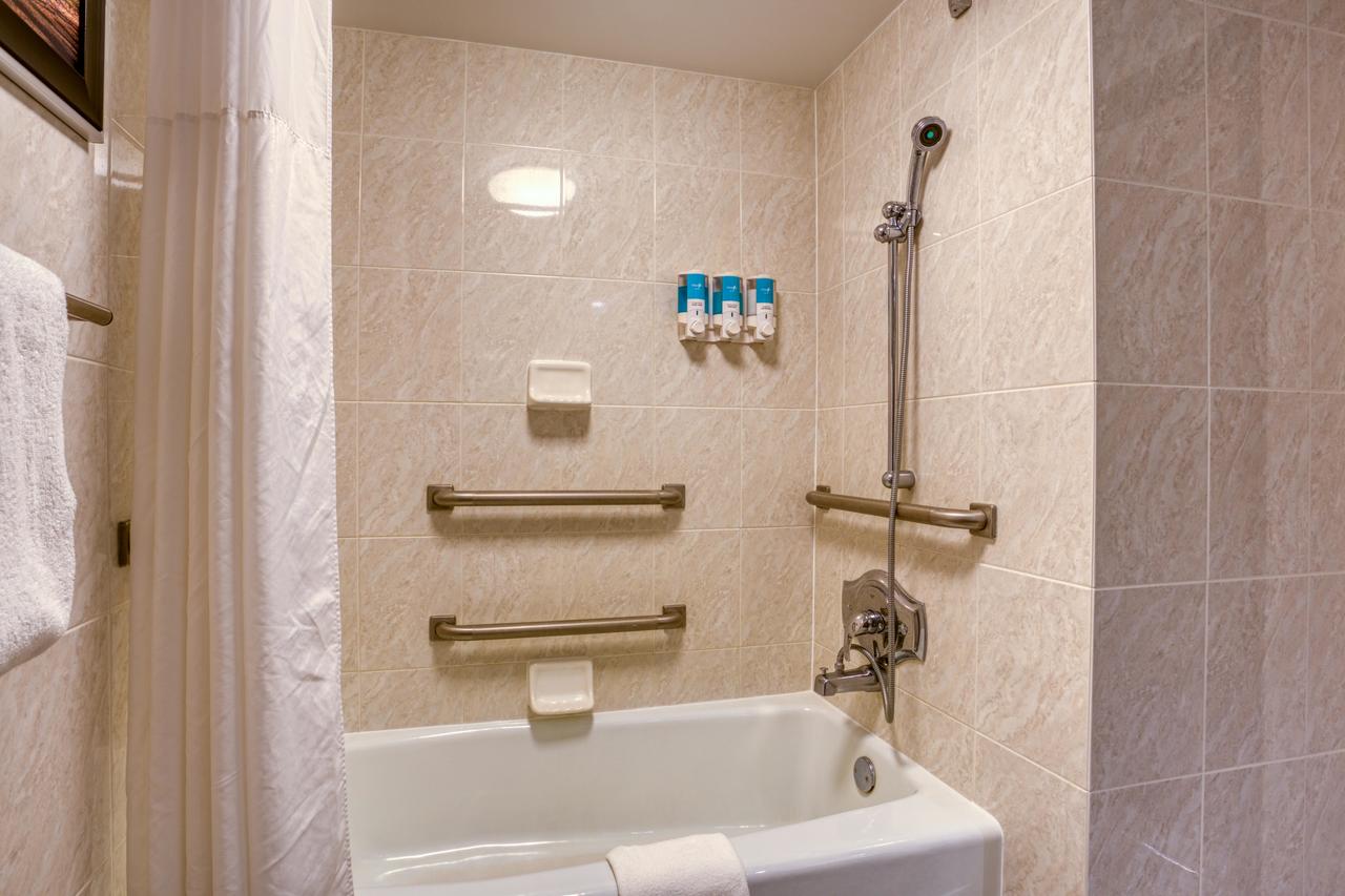 Drury Inn & Suites St. Louis - Fairview Heights - thumb 31