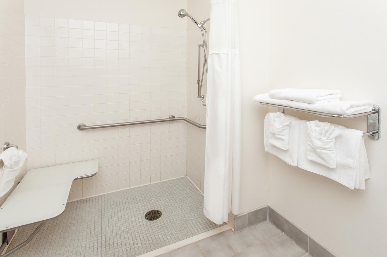 Ramada Limited Decatur - thumb 20