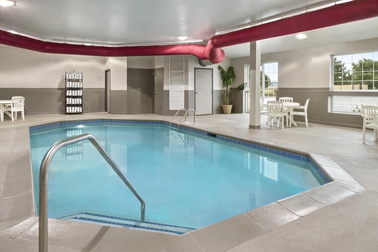 Country Inn & Suites By Radisson, Manteno, IL - thumb 9