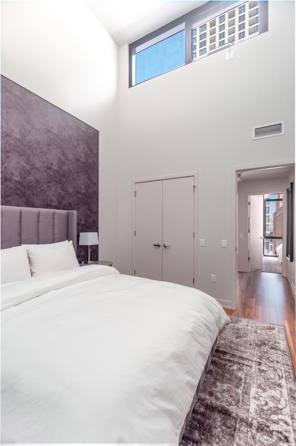 Prague Palace - Chic River North Apartment By Short Stay - thumb 30