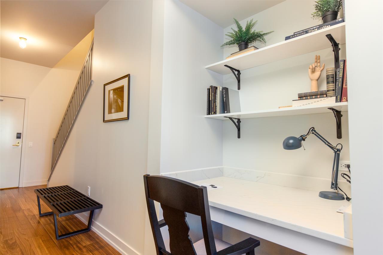 Prague Palace - Chic River North Apartment By Short Stay - thumb 33