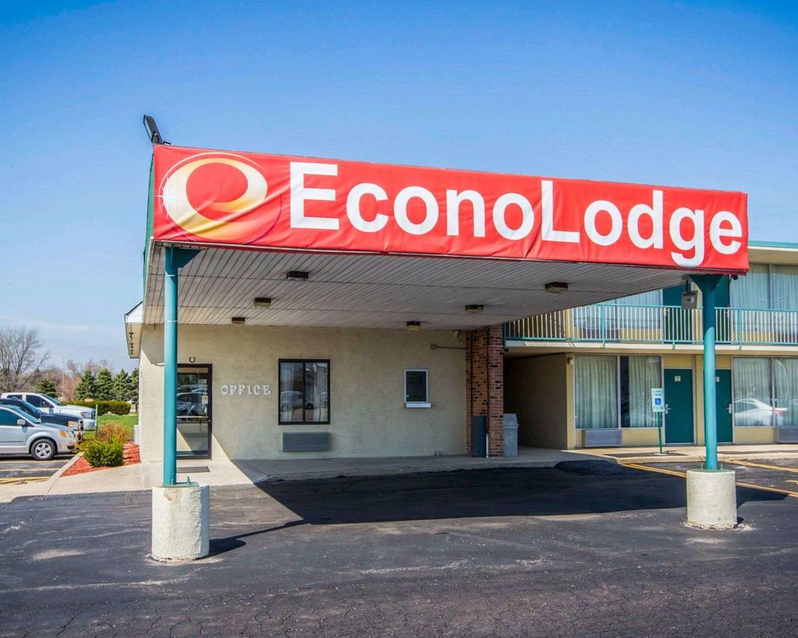 Econo Lodge Shorewood/Joliet - thumb 32
