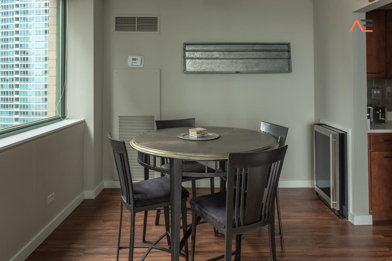 2b/2b Super Lux Huge Corner Loft In The Sky - thumb 17