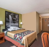 Super 8 by Wyndham Mendota - Accommodation Chicago