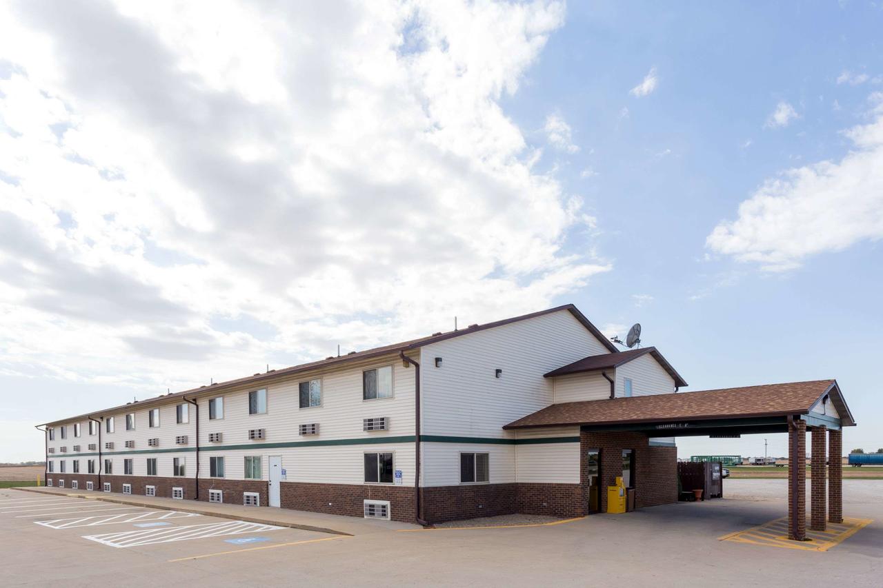 Super 8 By Wyndham Mendota - thumb 8