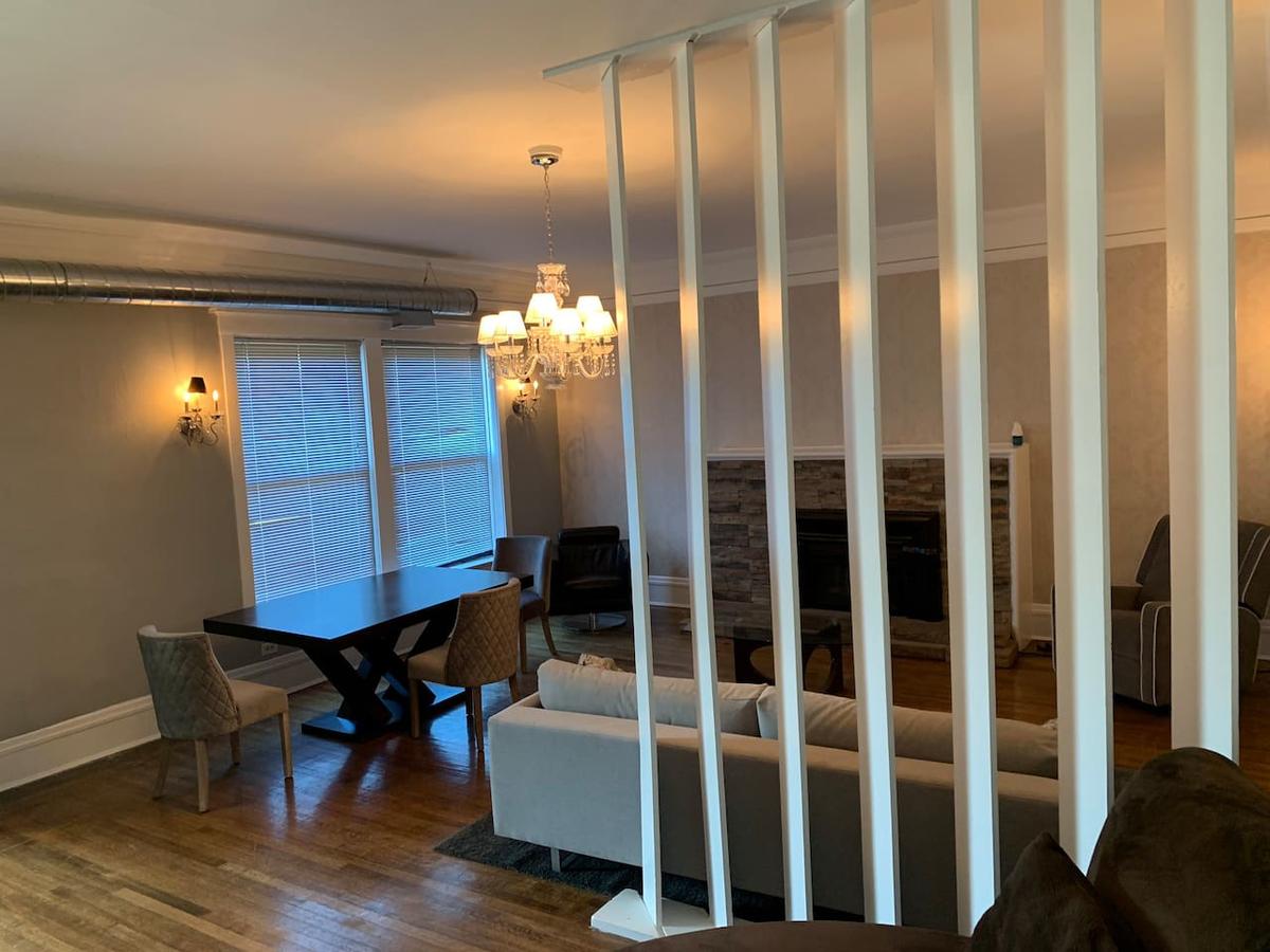 Vintage Loft In The Heart Of Hyde Park, Chicago - thumb 4